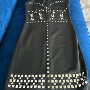 Be ready for a glam night